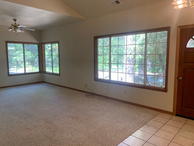 Building Photo - 3501 Starkes Grade Rd