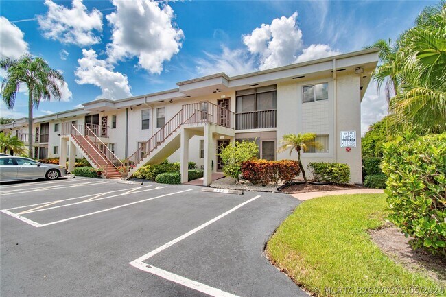 Foto del edificio - 14895 Builtmore Way
