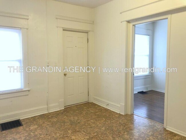 Foto del edificio - 1220 Dale Ave SE