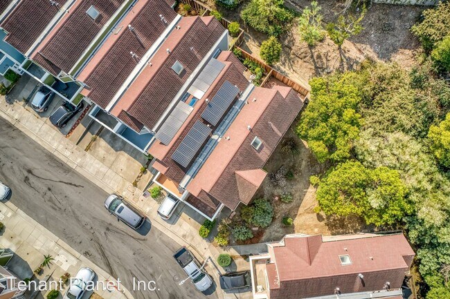 Foto del edificio - 2 br, 2 bath House - 55 Rebecca Ln.