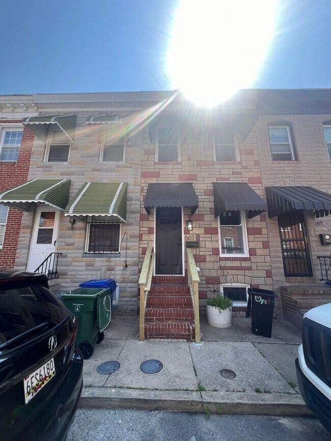 Foto del edificio - Completely Remodeled 2 Bed 1 Bath