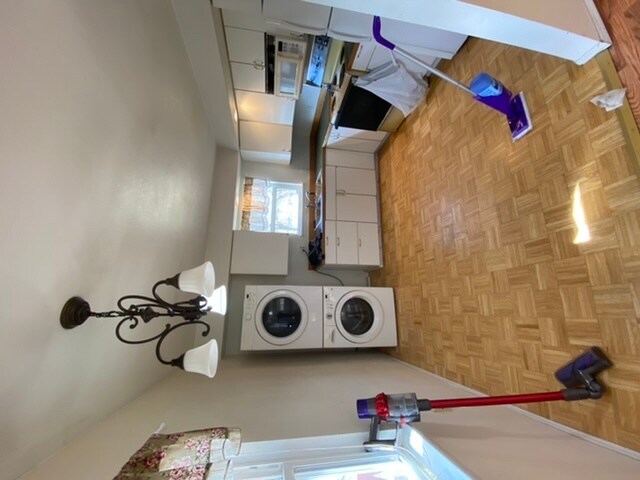 Building Photo - 807 Walnut St