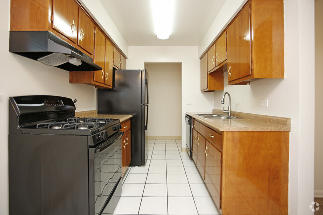 1HAB, 1BA - Cocina - Glen Ellyn Apartment Homes