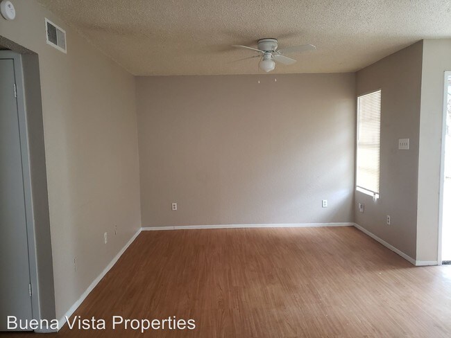 Foto del edificio - 5108 Weidemar Ln