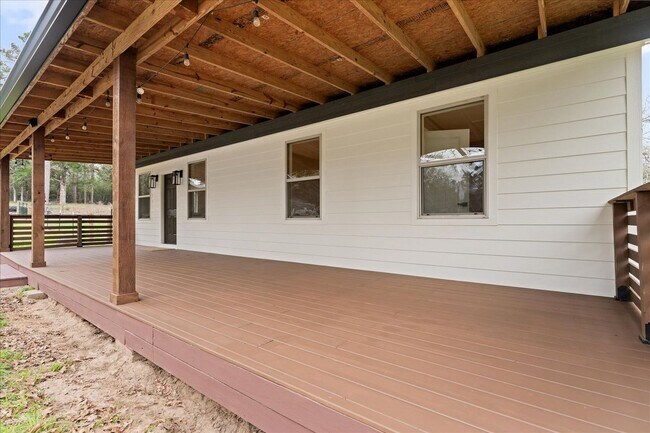 Foto del edificio - 533 Pine Canyon Dr