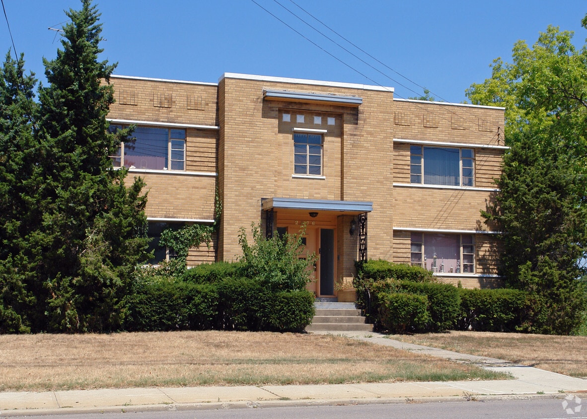 2576 Westwood Northern Blvd, Cincinnati, OH 45211 Apartments in