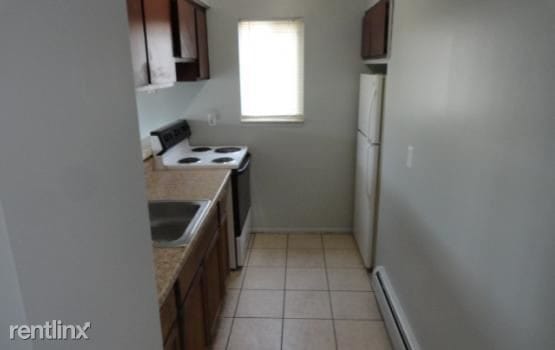 Building Photo - 1498 Nancywood Dr