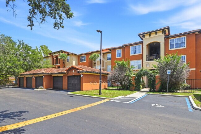 Building Photo - 5572 Metrowest Blvd