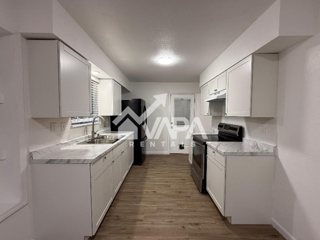 Photo - 14311 Arrowood House