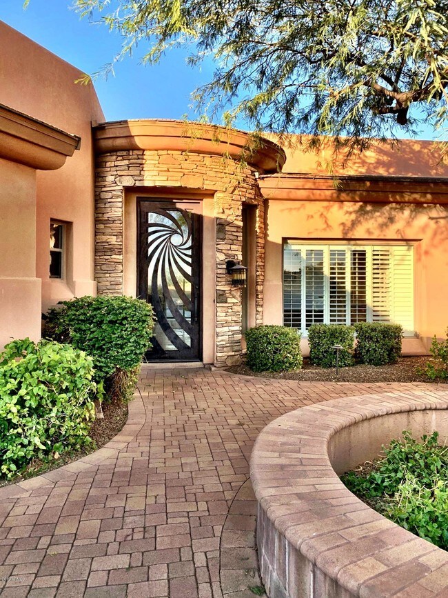 Foto del edificio - 8846 E Rimrock Dr