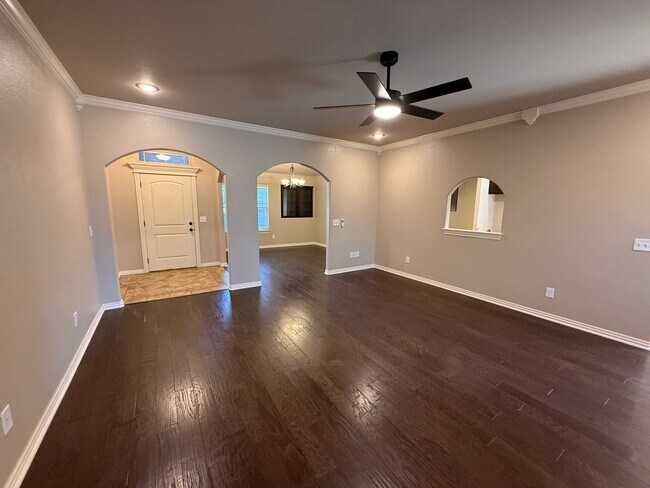 Foto del edificio - 2399 N Silk Rose Ave