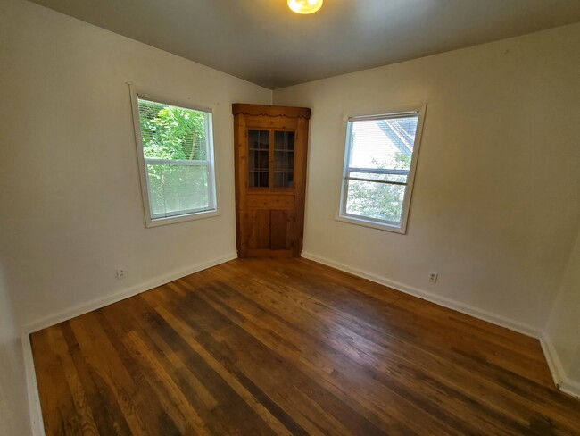 Foto del edificio - 1055 NE Monroe St