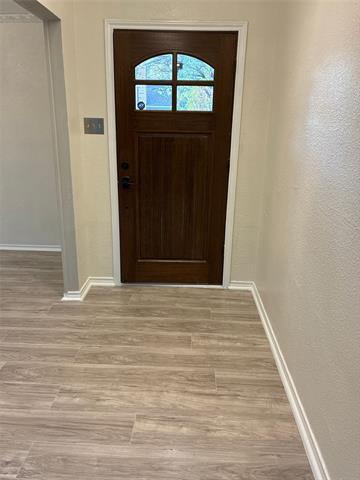 Foto del edificio - 410 Peacock Cir