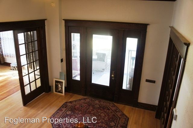 Building Photo - 545 E Jackson St