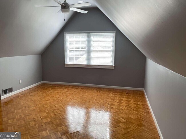 Foto del edificio - 2961 Hardman Ct NE