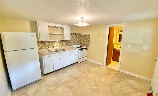 Photo - 38 Sherman St Apartment