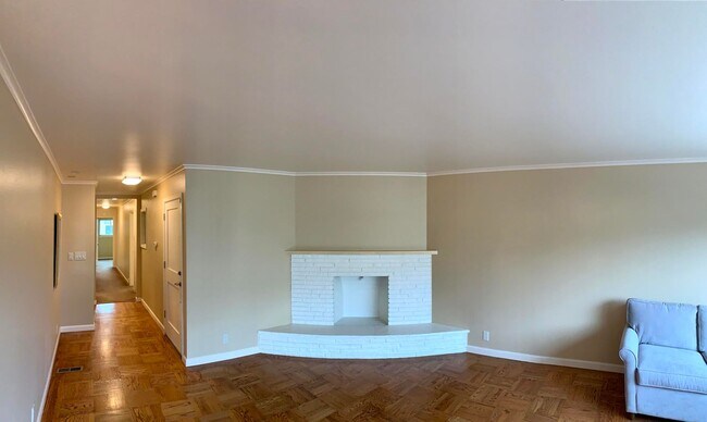 Building Photo - REMODELED Outer Richmond HUGE 2300 sq/ft 4...