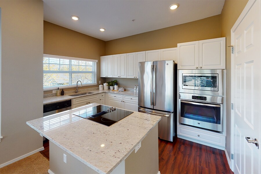 Boulder Creek Apartments in Sammamish, WA