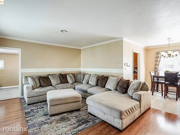 Building Photo - 3 br, 2 bath House - 386 Burlwood Ave