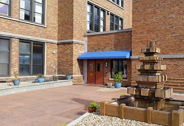 Foto principal - 2612 Wyoming St