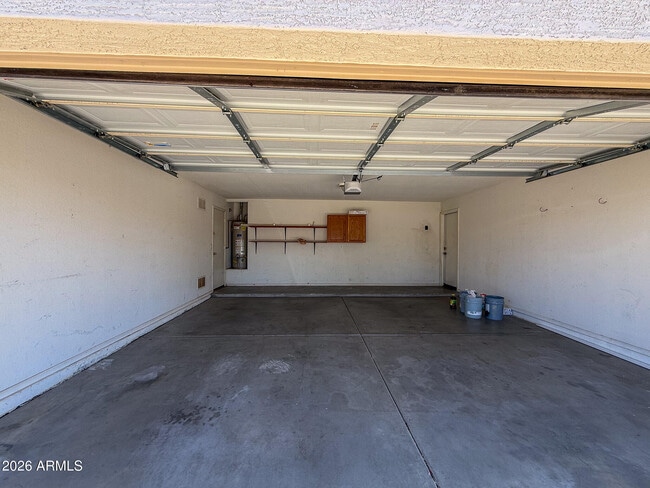 Building Photo - 1330 E Santa Fiore St
