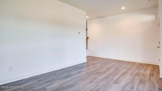 Foto del edificio - 3616 Ringing Bell Ln