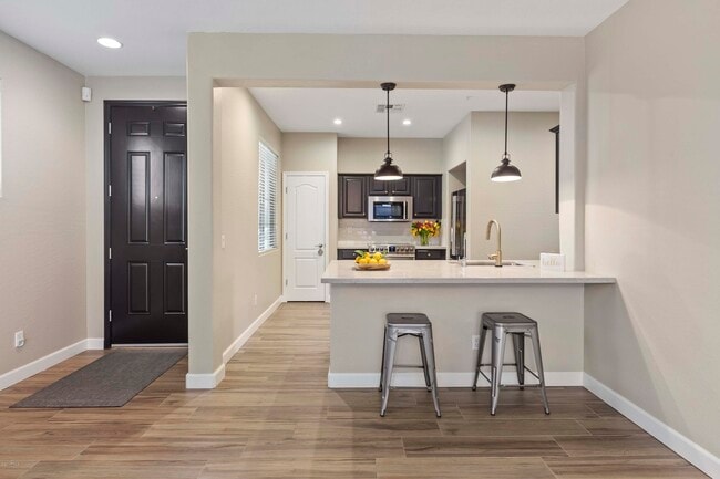 Foto del edificio - 3854 E Flower St