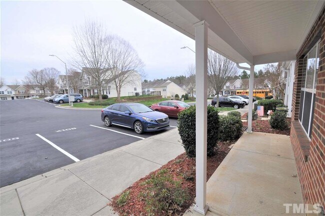 Building Photo - 8012 River Watch Ln