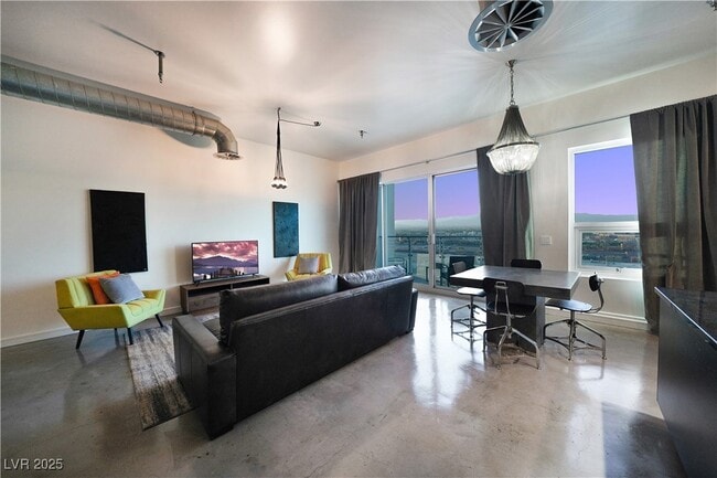 Foto del edificio - 200 Hoover Ave