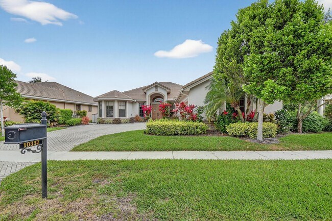 Photo - Stunning 5-Bedroom Home in the Prestigious Versailles Community | Wellington, FL