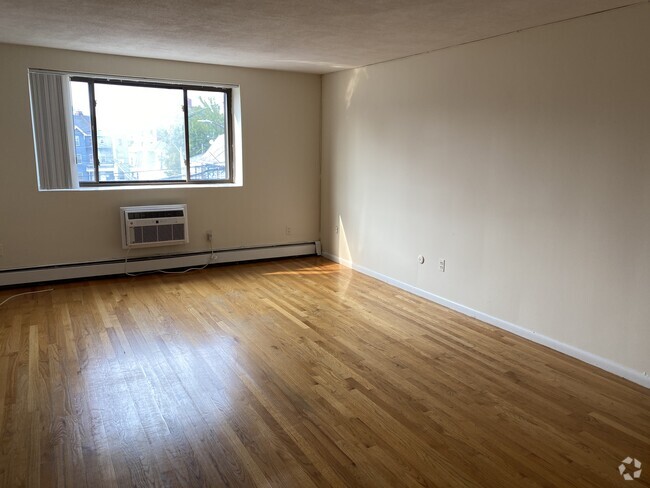 Building Photo - 20 Allston St
