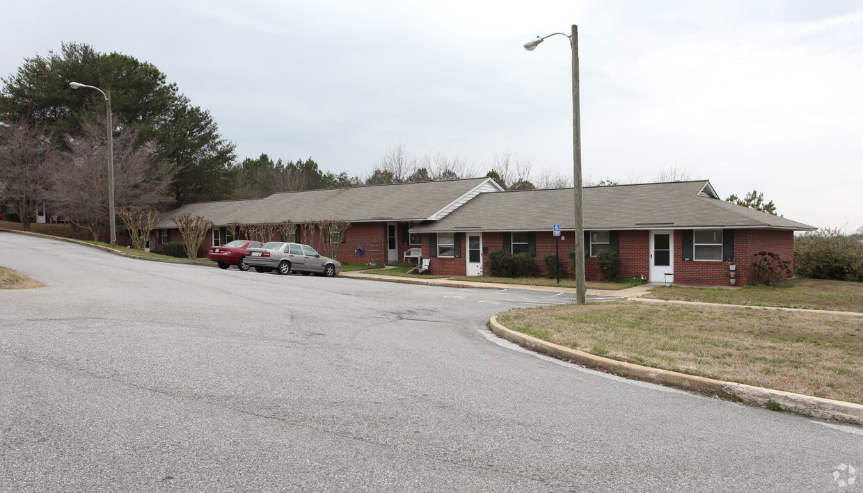 Building Photo - Orchard Apartments