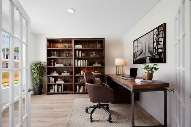 Photo - 237 Woodhouse Wy