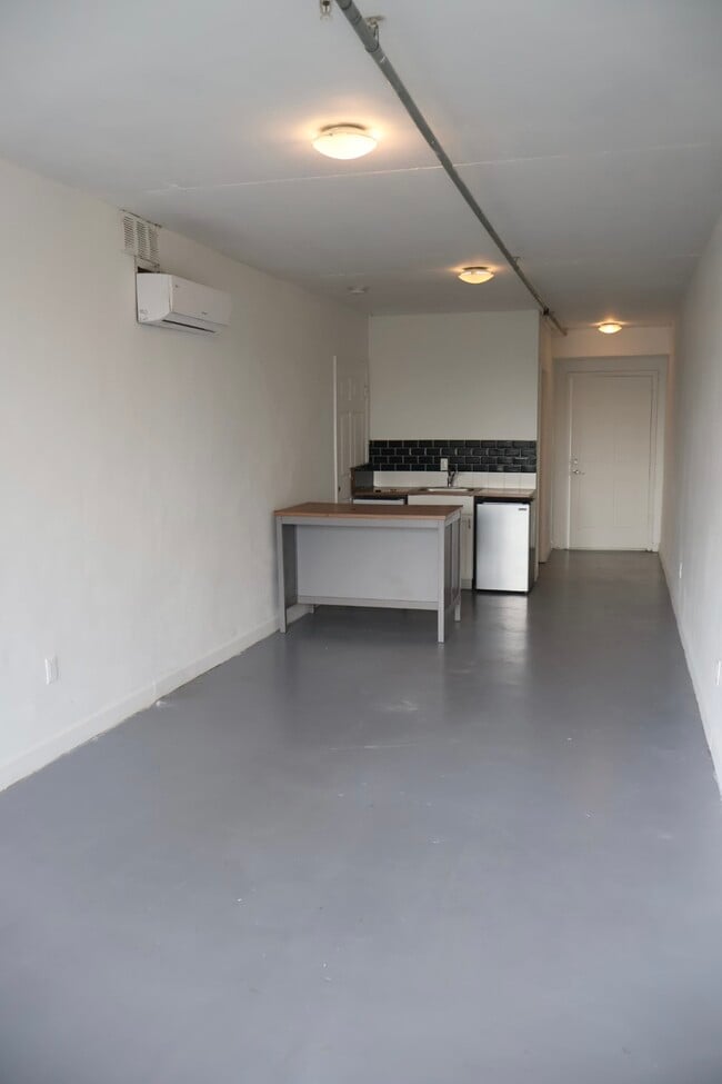 Foto del edificio - 542 SW 3rd St