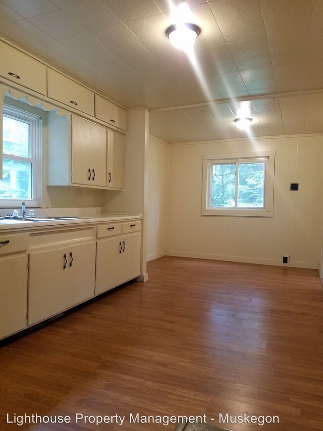 Foto del edificio - 2 br, 1 bath House - 3355 Mona Street