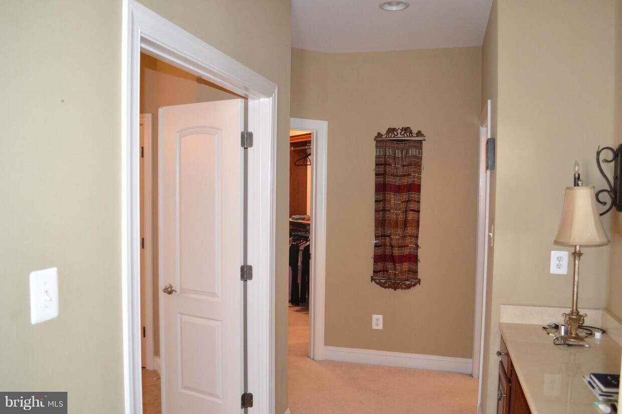 Primary Photo - 10315 Lynnhaven Pl