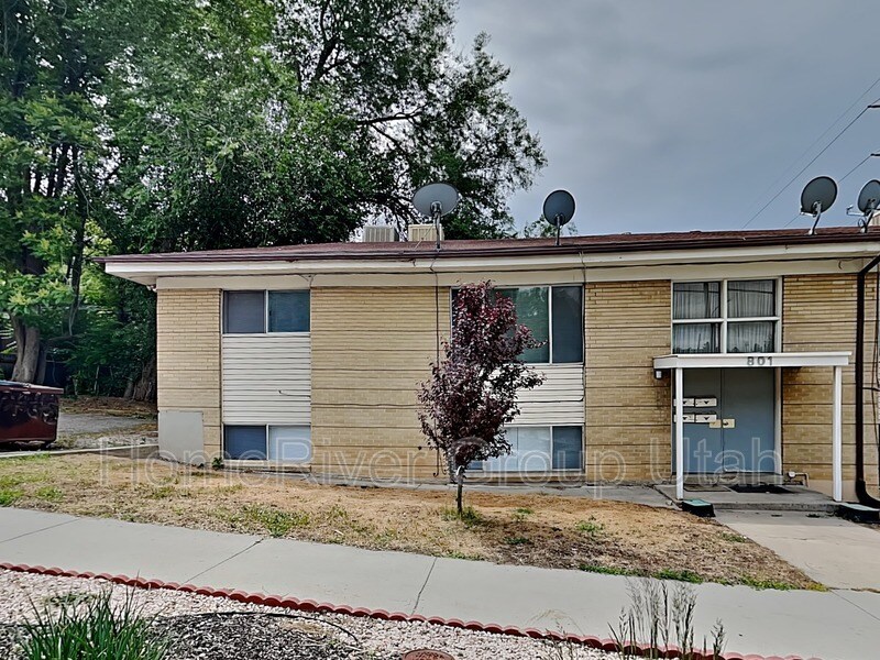 Primary Photo - 801 S McClelland St