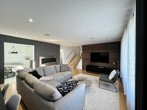 Building Photo - 9 Musgrave St