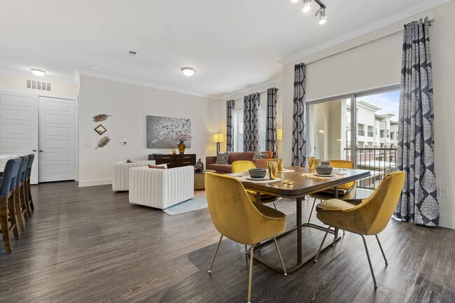 Building Photo - The Towers at Mercer Crossing