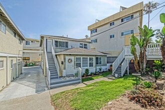 Building Photo - 344-348 Calle Miramar