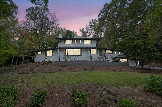Building Photo - 3018 W Pine Valley Rd NW