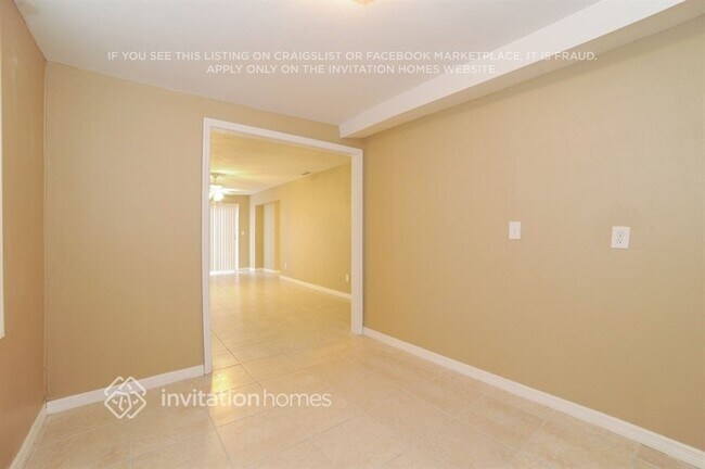 Building Photo - 6418 Amundson St