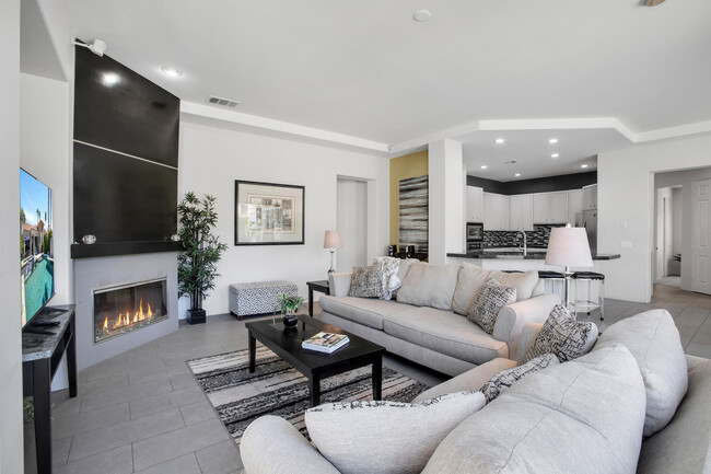 Building Photo - 78858 Breckenridge Dr