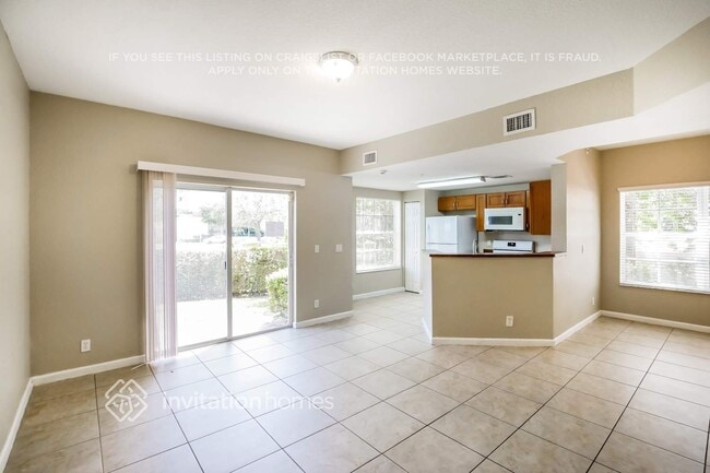 Foto del edificio - 1706 NE 6th St