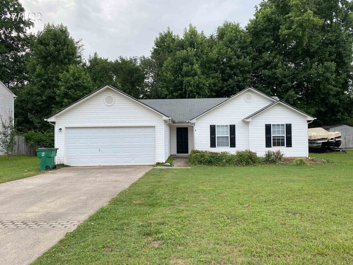 Foto principal - 413 Shenandoah Ct