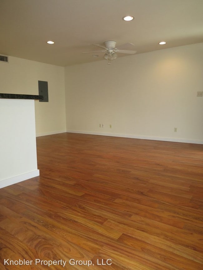 Building Photo - 4109 Avondale Ave