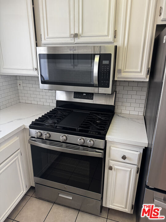 Foto del edificio - 221 N New Hampshire Ave