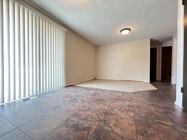 Building Photo - 2840 W 8250 S