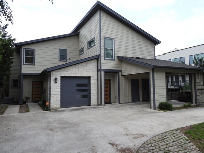 Foto del edificio - 4014 Clawson Rd
