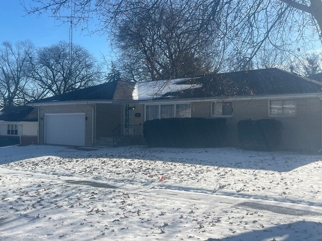 Foto del edificio - 3303 Greenwood Ave